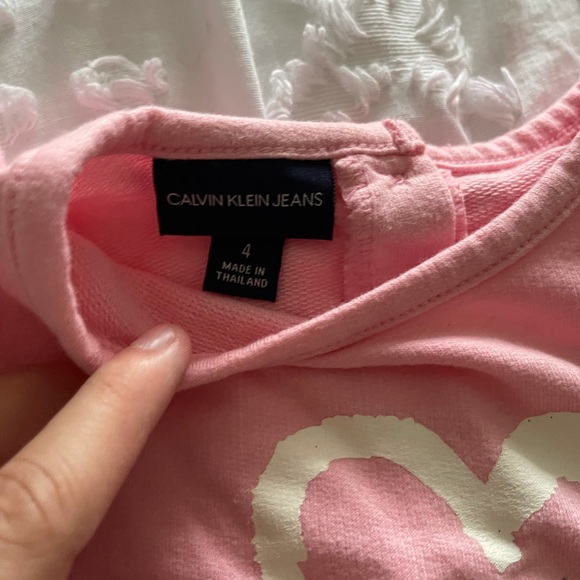 Calvin Klein toddler girls valentines set - Picture 2 of 5